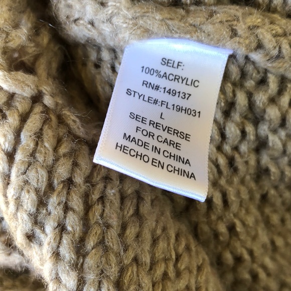 Stevie Hender cable knit open front cardigan - Picture 10 of 10